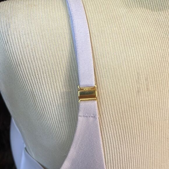 Victoria’s Secret bra 32D (4120) - Picture 4 of 7